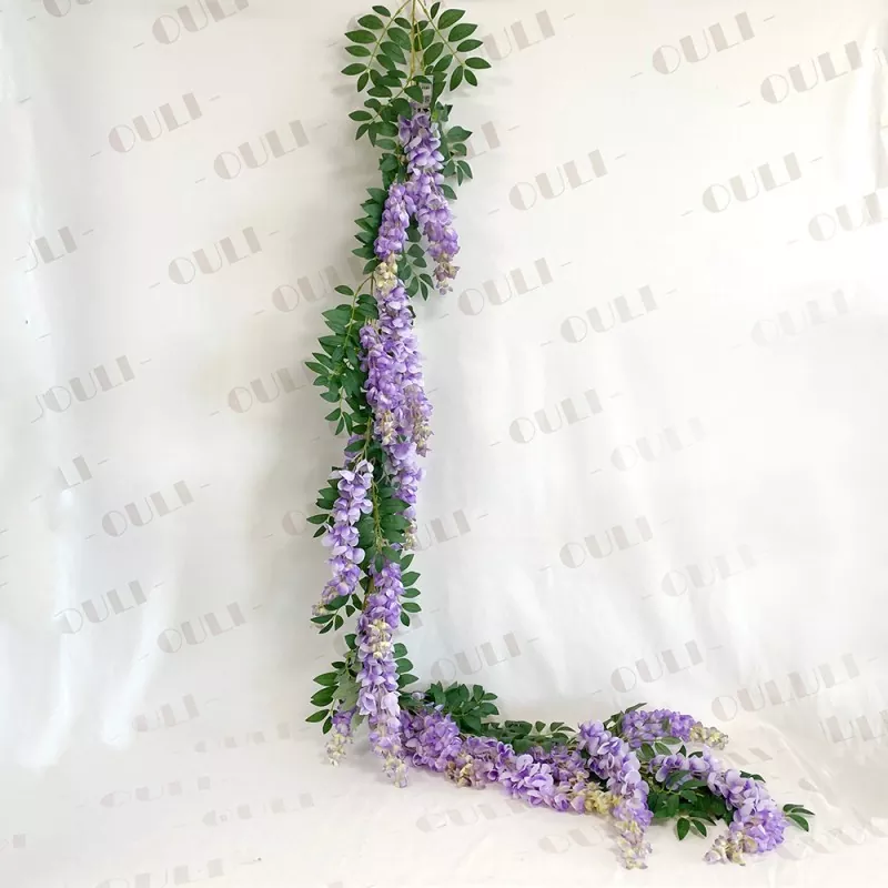 Võlts Wisteria viinapuu